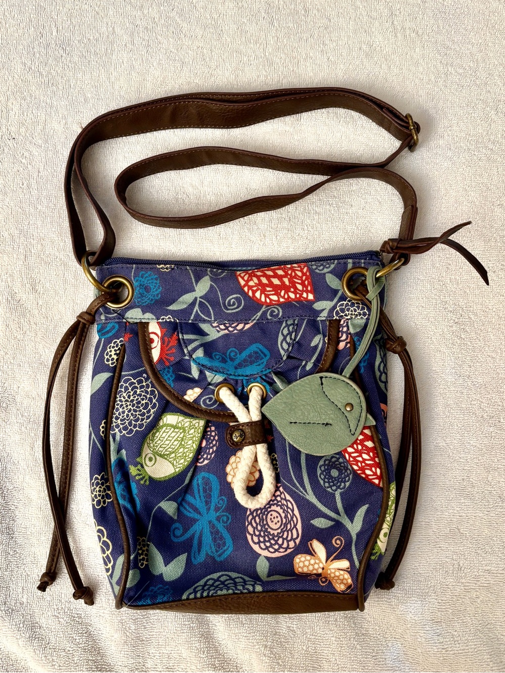Mariposa Canvas crossbody